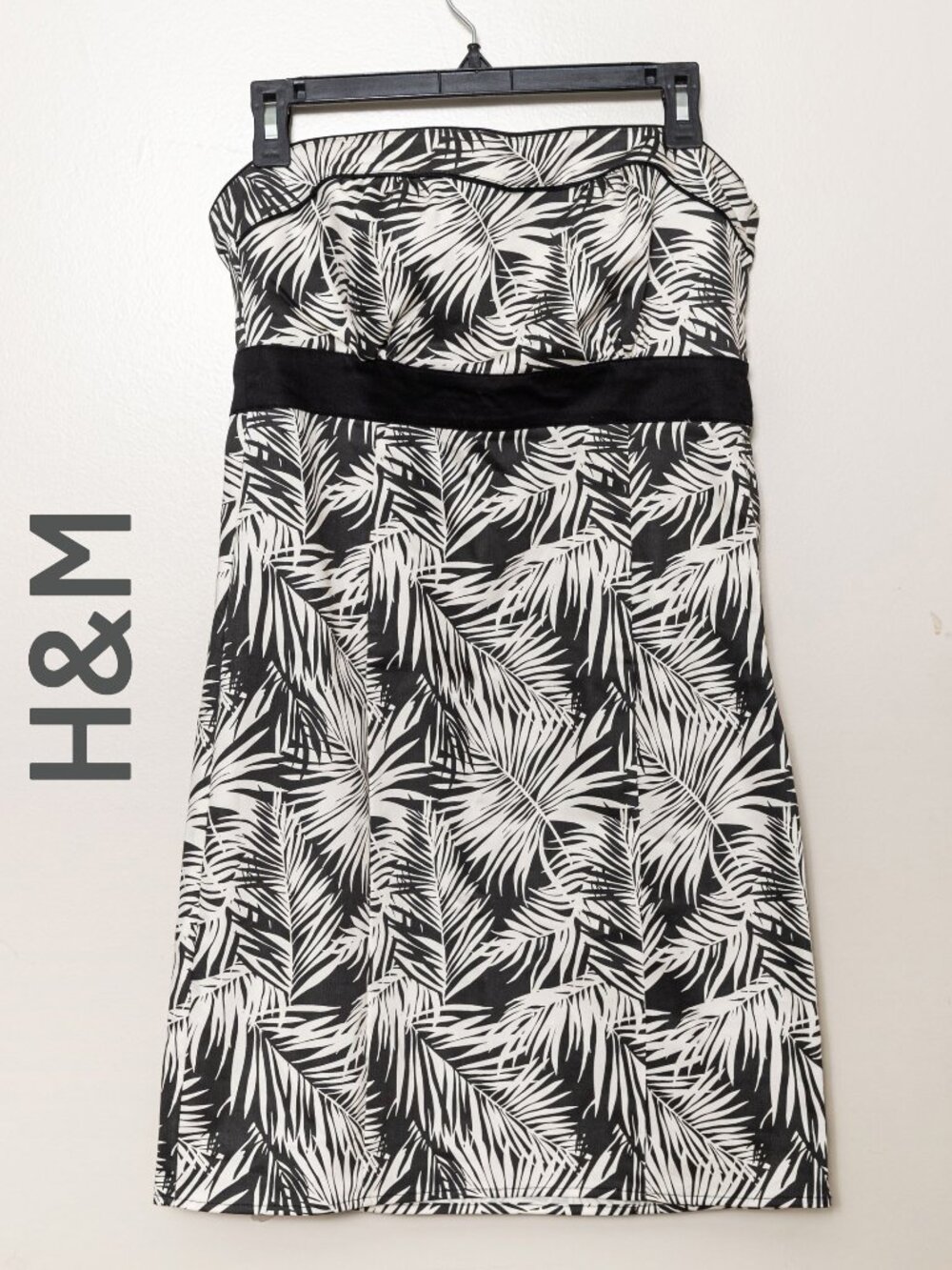 H&M Strapless‎ Palm Print Dress